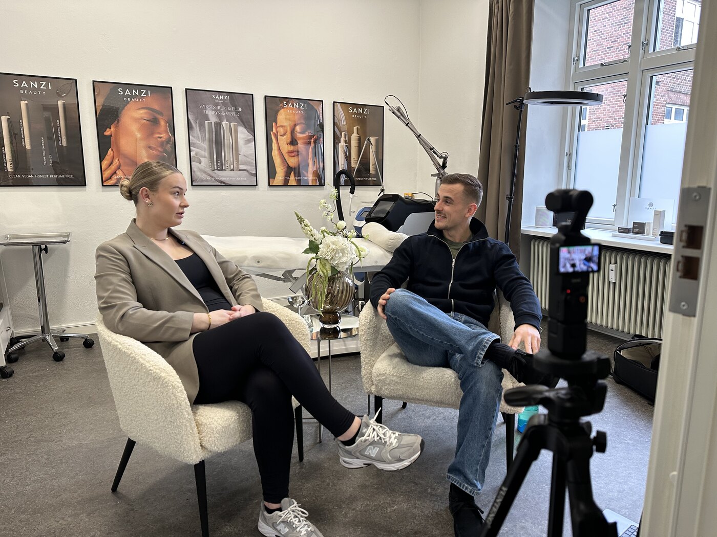 Lukas sammen med Maria