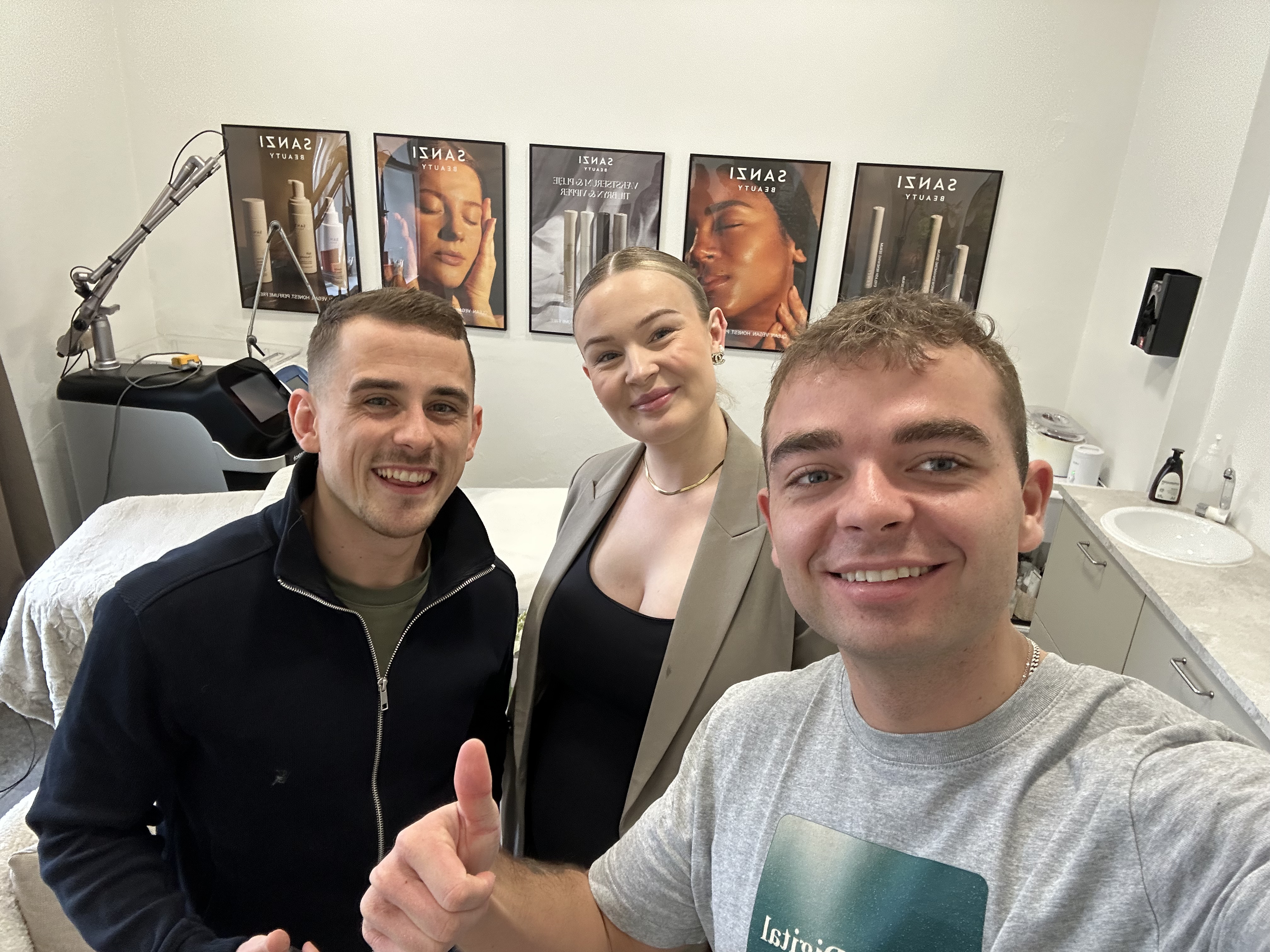 Alexander og Lukas hos Maria Buhring Beauty